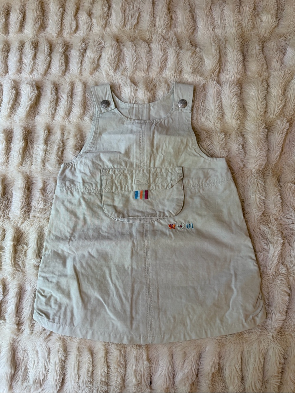 Authentic Y2K Vintage Kids Canyon River Blues
Overall Dress | Size 12